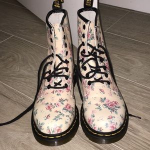 Like new Doc Martens pinkish peach